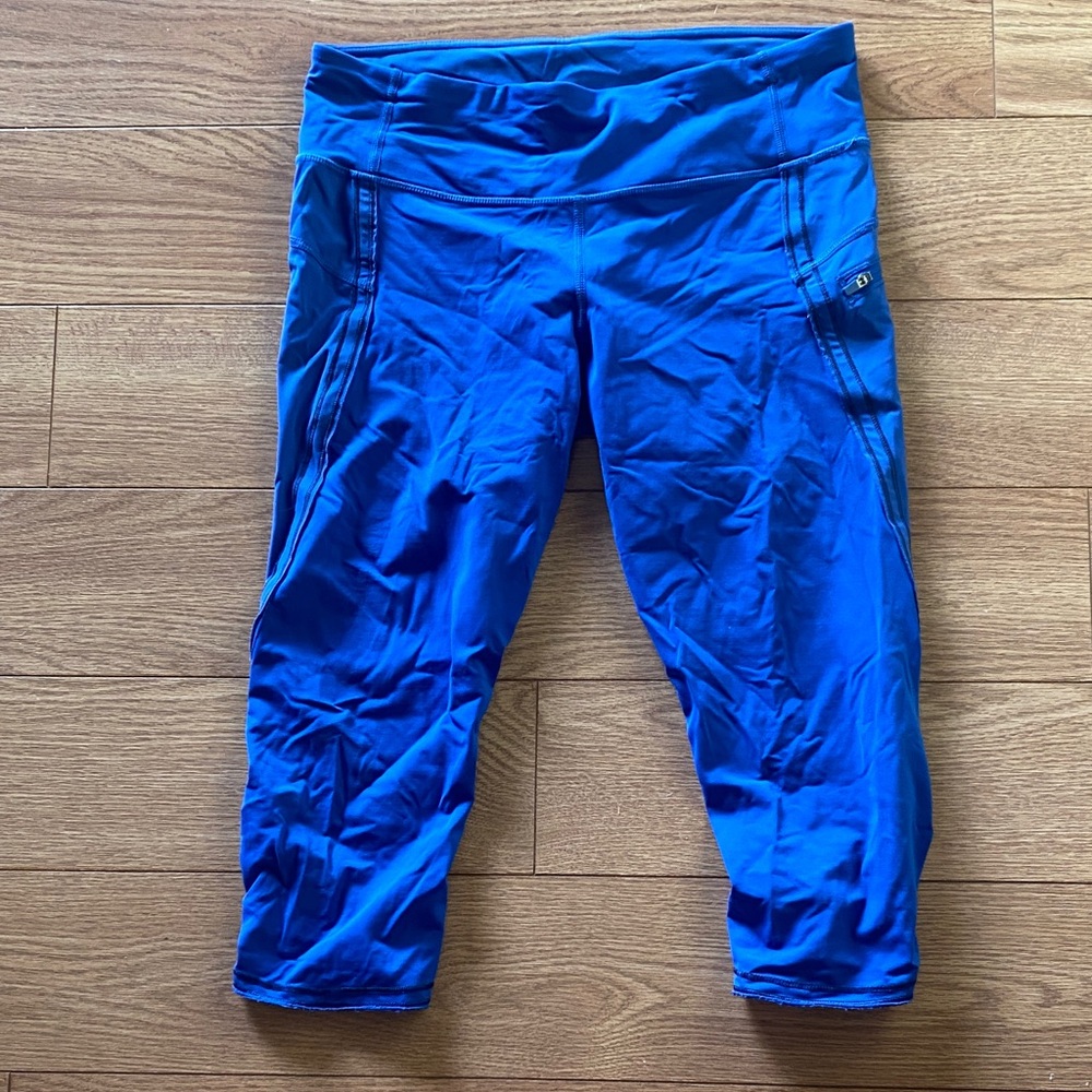 Lululemon capri performance pants